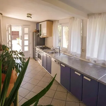 Apartmán Tina Jelsa (Hvar)